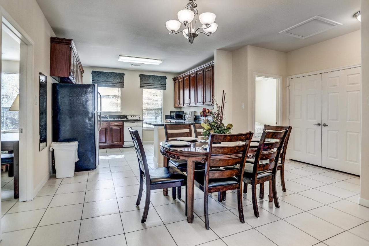 Villa Laverne 3 Bedroom Suite Furnished Condos Houston Kültér fotó